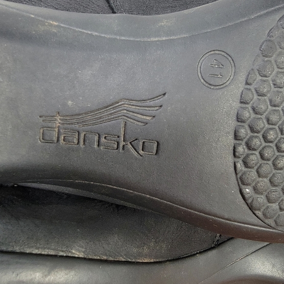 Dansko Black LeatherAnkle Boots with Buckle Detail Size 41 - Picture 14 of 16